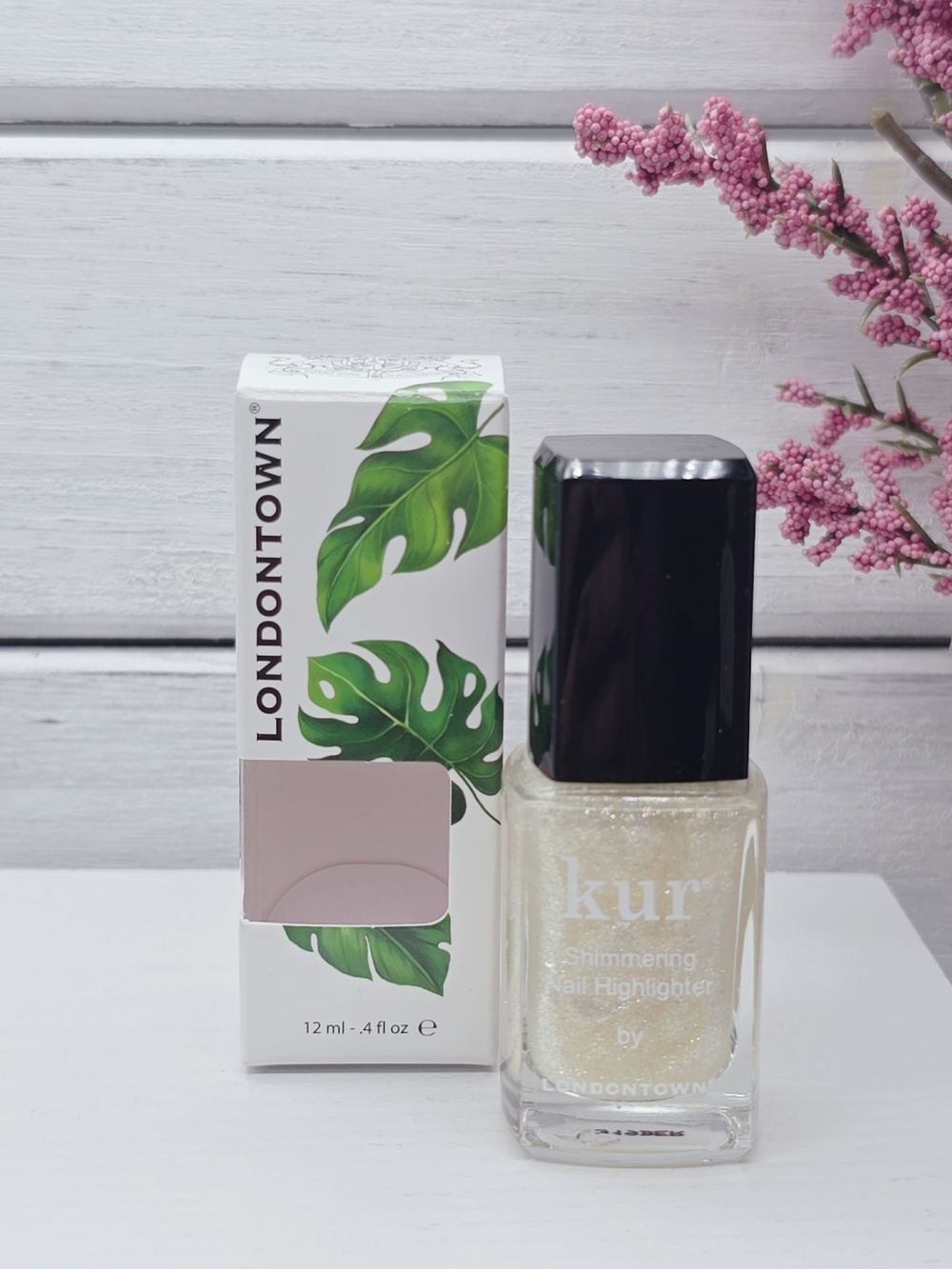Londontown Kur Shimmering Nail Highlighter